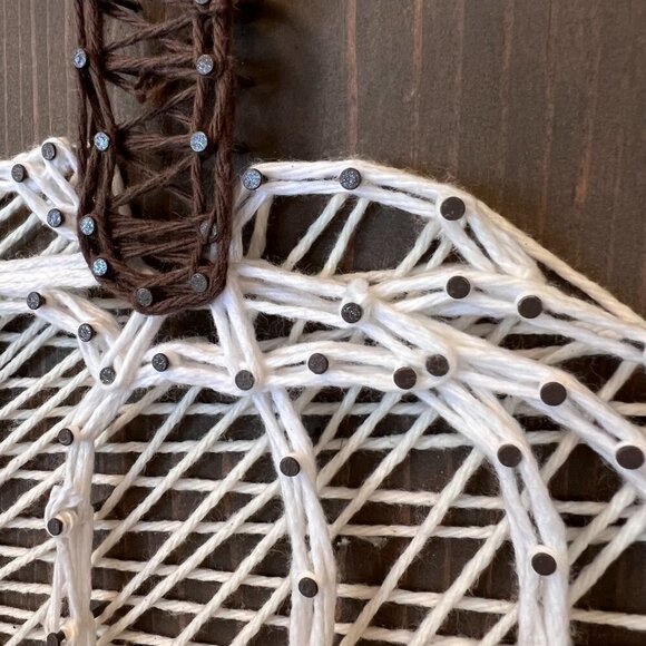 Pumpkin String Art w/ Nails on Wood Plaque Fall Autumn Primitive Folk Art Decor - Picture 6 of 10